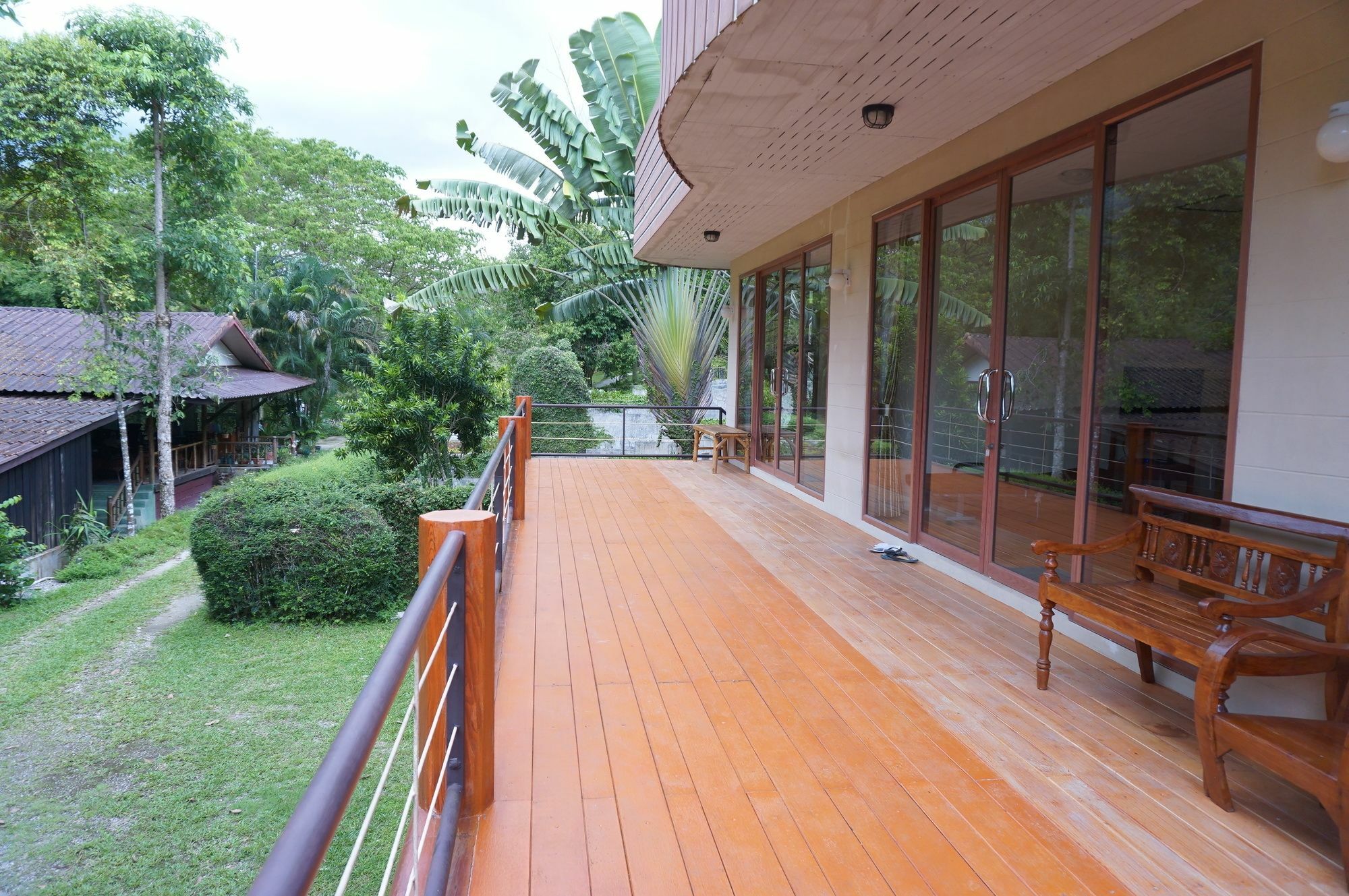 Smallville Resort Ranong Eksteriør billede