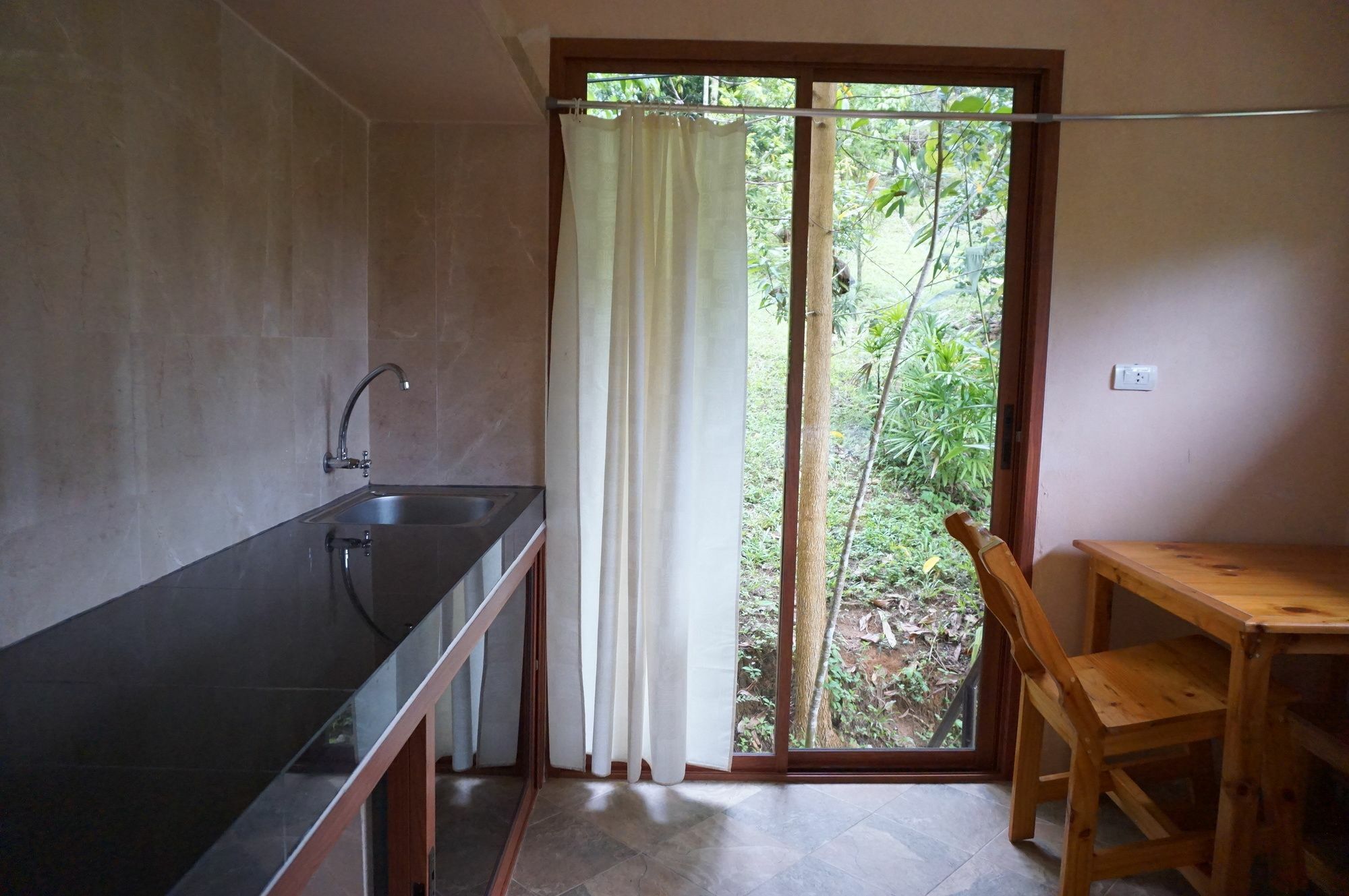 Smallville Resort Ranong Eksteriør billede